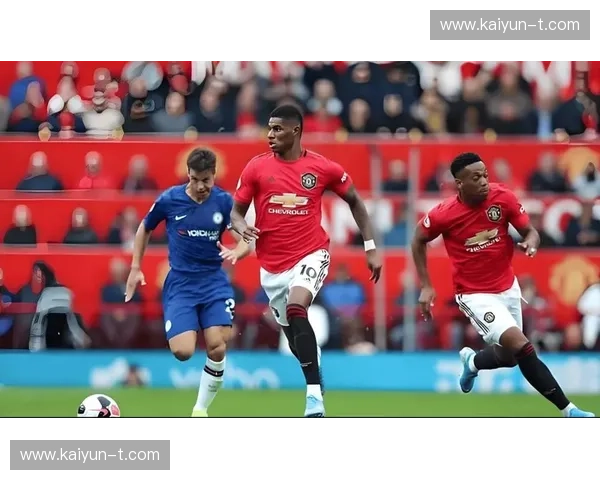 斯坦福桥的荣耀与红魔的征途：切尔西与曼联的欧冠史诗